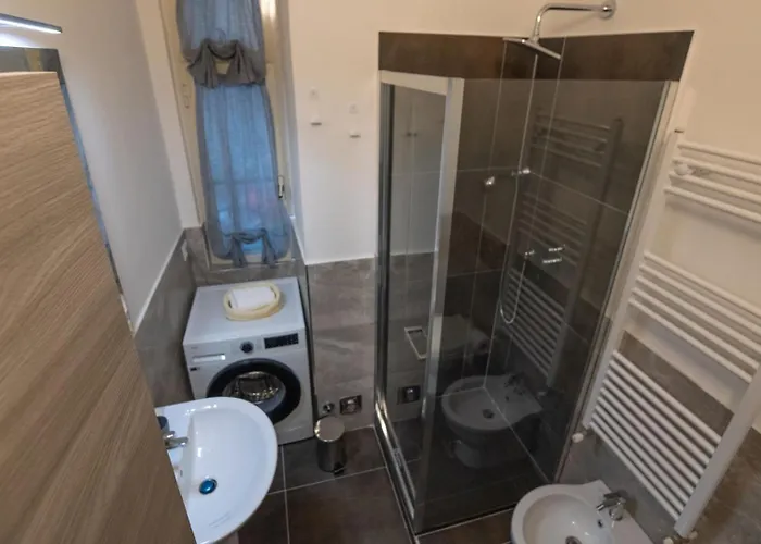 Regione Piemonte 아파트